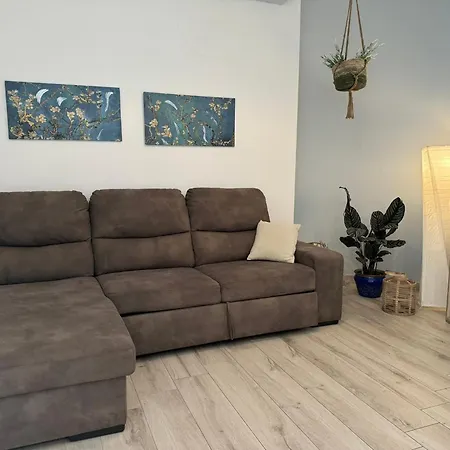 Holiday home Elemiri